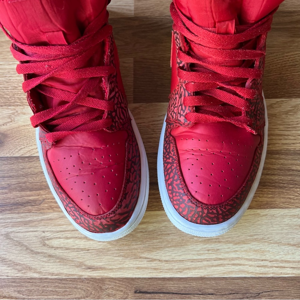 2015 AirJordan 1 Retro High Red Elephant Print sneakers 839115-600 - Picture 8 of 13